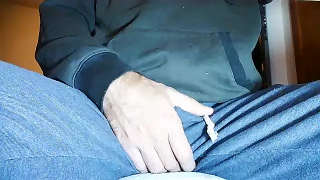 Snapshot of Iamtheswayze chatting on 03.11.26 Iamtheswayze online show from 03.11.26