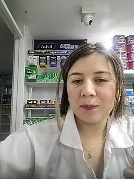 Sophie del Castillo online show from 12.16.25