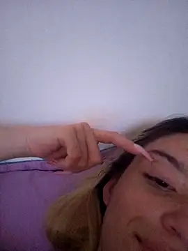 Alina Lee t online show from 10.23.25