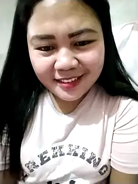 Snapshot of big_booty15 chatting on 09.19.25 big booty15 online show from 09.19.25