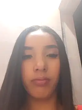 GabyGrifin online show from 10.31.25