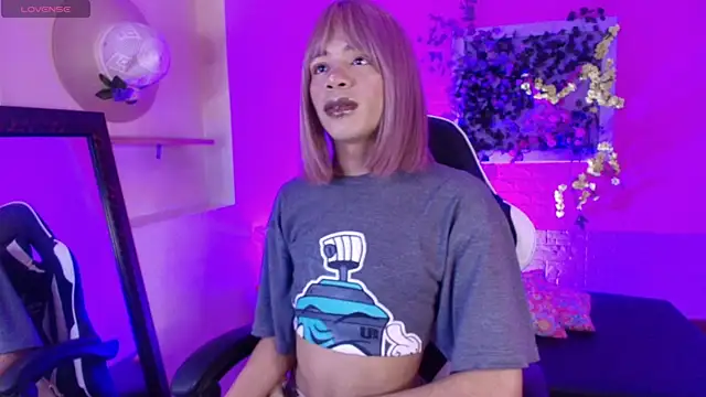 Katy bratz  online show from 11.25.25