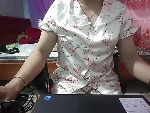 Snapshot of Xue_weng chatting on 03.27.26 Xue weng online show from 03.27.26