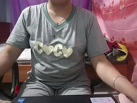 Snapshot of Xue_weng chatting on 04.03.26 Xue weng online show from 04.03.26