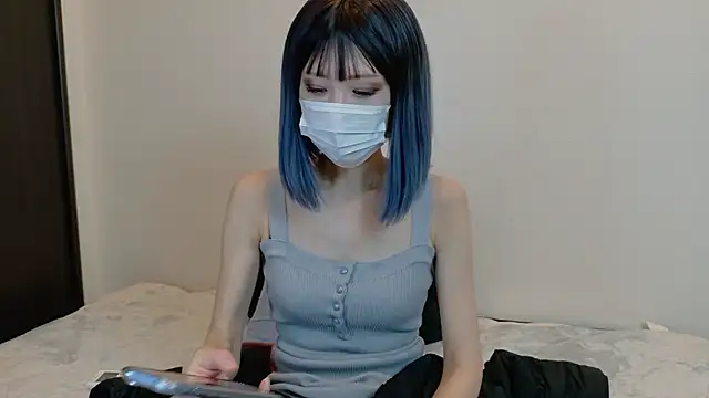 sarina at online show from 01.12.26