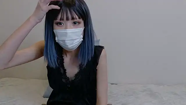 sarina at online show from 07.13.26
