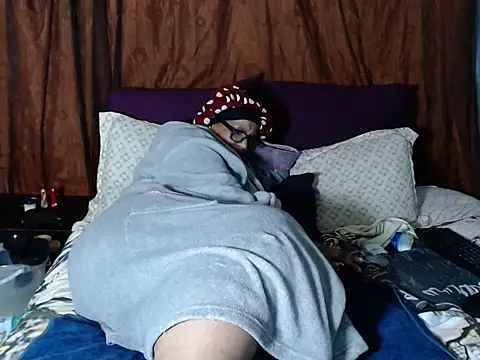 BOUNCINGASSX online show from 09.12.25