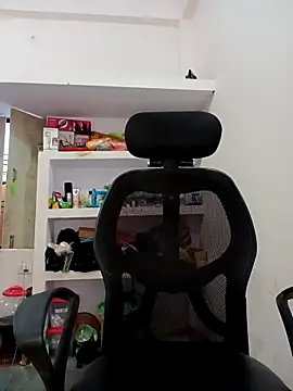 hotmanshi online show from 10.10.25