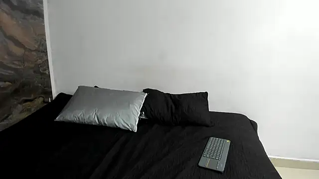 Alexayblake online show from 10.02.25