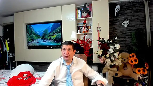 SpartacusDaddy48 online show from 05.28.26