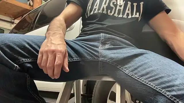 HorneyCowboy154 online show from 02.22.26