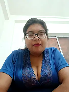 Elie couple143 online show from 12.21.25