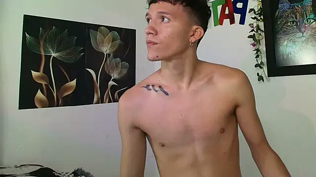 Patrick phoenix online show from 10.06.25