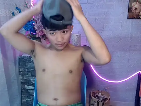 Snapshot of mostwantedtwink chatting on 07.14.26 mostwantedtwink online show from 07.14.26