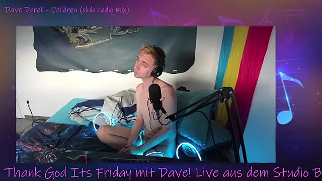 Snapshot of DaveLindau chatting on 09.13.25 DaveLindau online show from 09.13.25