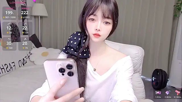 uikyy1 online show from 04.10.26