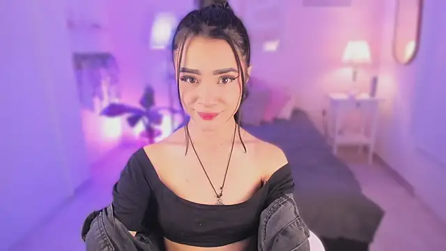 Snapshot of emma_soul1 chatting on 10.16.25 emma soul1 online show from 10.16.25