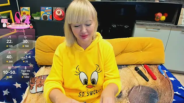 FlirtyMary online show from 09.24.25