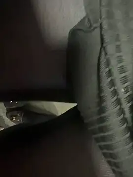 HiddenHoneyLDN online show from 09.26.25