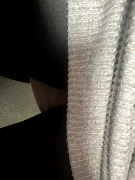 HiddenHoneyLDN online show from 12.16.25