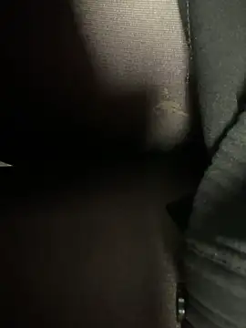 HiddenHoneyLDN online show from 01.12.26