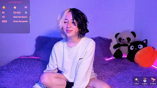 Sofia Equis online show from 09.12.25