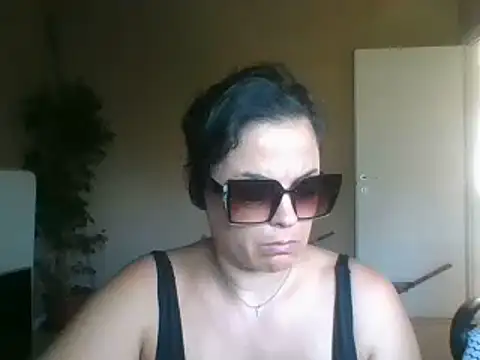 ITALIANASISIXX online show from 06.22.26