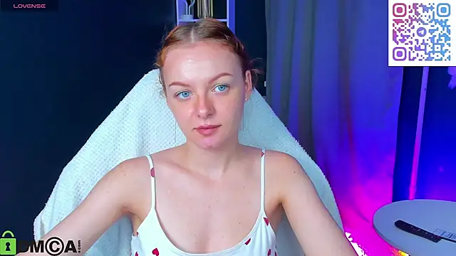  little Cat   online show from 09.11.25