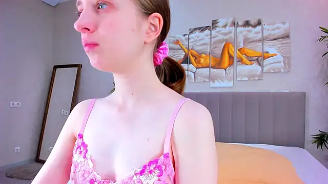 Camilla Kelly online show from 05.15.26