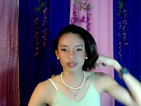 Snapshot of cyd_twink chatting on 09.14.25 cyd twink online show from 09.14.25