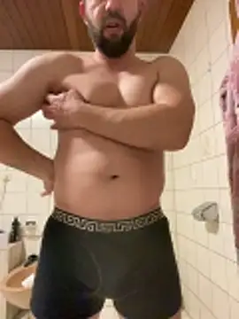 Snapshot of andrey1887 chatting on 02.27.26 andrey1887 online show from 02.27.26