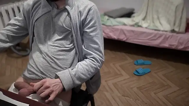 Rosea Champagne online show from 09.15.25