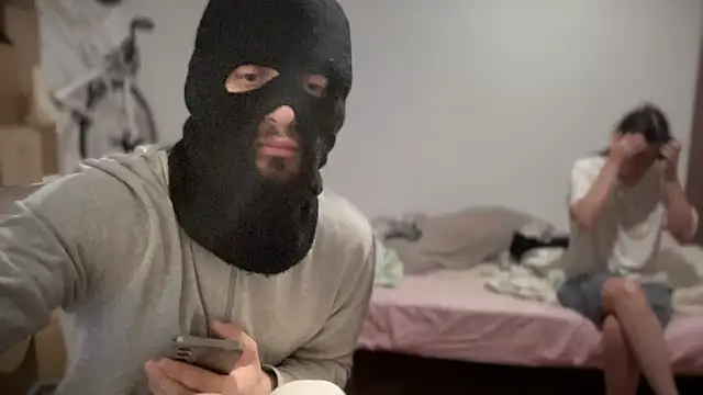 Rosea Champagne online show from 09.17.25