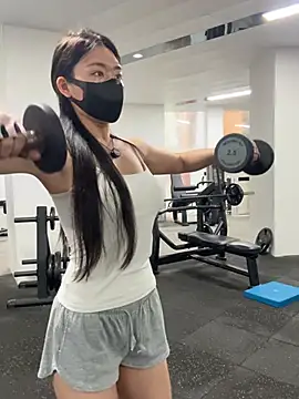 Snapshot of jiajia_L chatting on 04.22.26 jiajia L online show from 04.22.26