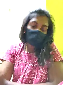 Snapshot of Honey_rosetamil chatting on 02.14.26 Honey rosetamil online show from 02.14.26