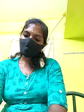 Snapshot of Honey_rosetamil chatting on 03.17.26 Honey rosetamil online show from 03.17.26