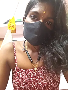 Snapshot of Honey_rosetamil chatting on 03.27.26 Honey rosetamil online show from 03.27.26