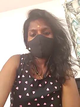 Snapshot of Honey_rosetamil chatting on 03.28.26 Honey rosetamil online show from 03.28.26