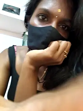 Snapshot of Honey_rosetamil chatting on 03.31.26 Honey rosetamil online show from 03.31.26