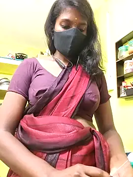 Snapshot of Honey_rosetamil chatting on 04.04.26 Honey rosetamil online show from 04.04.26