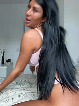 AriannaIsabellax online show from 06.10.26