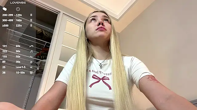 LilianBenskin online show from 06.09.26