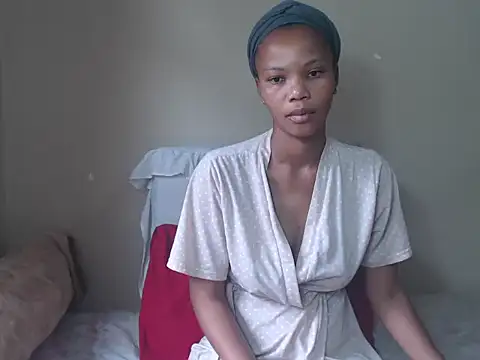  SweetLips  online show from 11.02.25