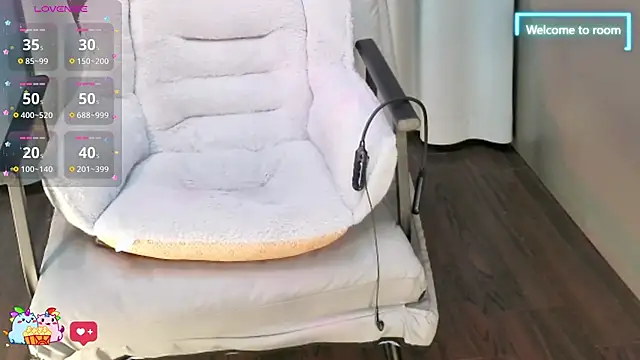 Snapshot of LINLIN-2025 chatting on 11.03.25 LINLIN-2025 online show from 11.03.25