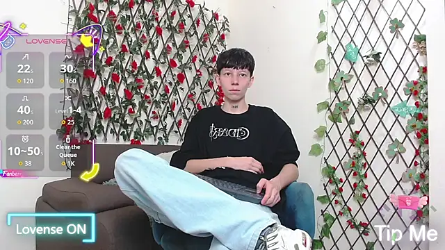 LiamBrown09 online show from 03.23.26