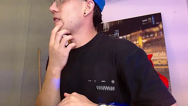 alexgiraldo   online show from 04.23.26