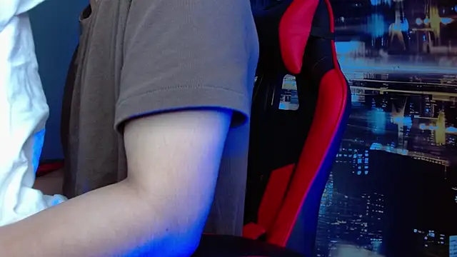 alexgiraldo   online show from 04.30.26