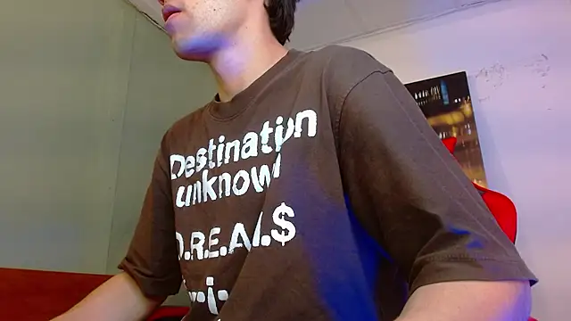 Snapshot of alexgiraldo__ chatting on 07.19.26 alexgiraldo online show from 07.19.26