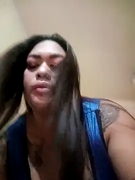 EmmaKantutera online show from 11.04.25