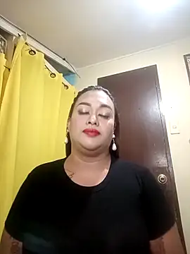 EmmaKantutera online show from 11.19.25